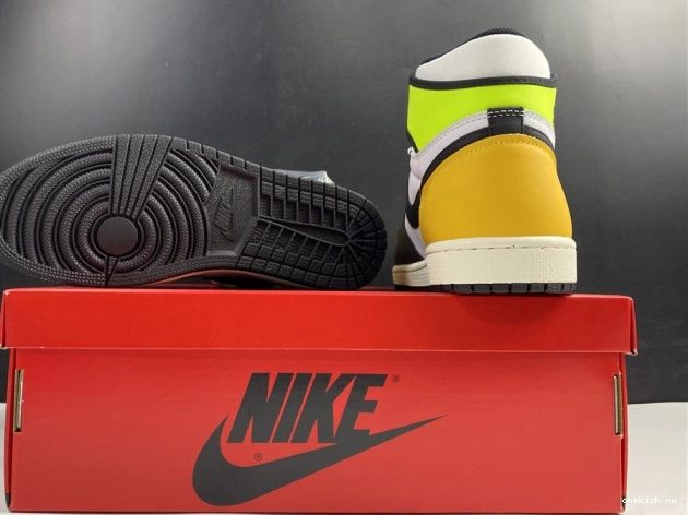 Chep Onekick RETRO JORDAN AIR 555088-118 HIGH GOLD' 1 OG 'VOLT 0819